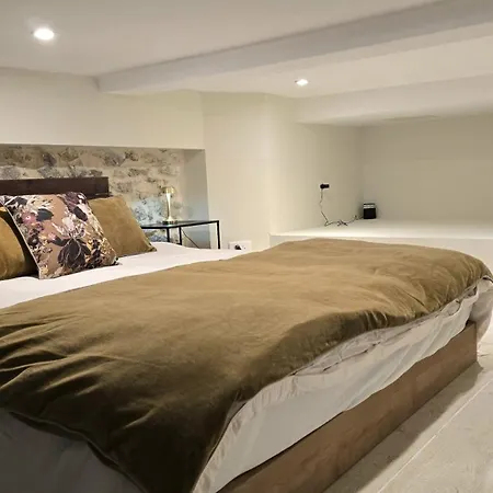 Ecrin- Mezzanine, Clim, Parking, 150 M Port Apartment La Ciotat